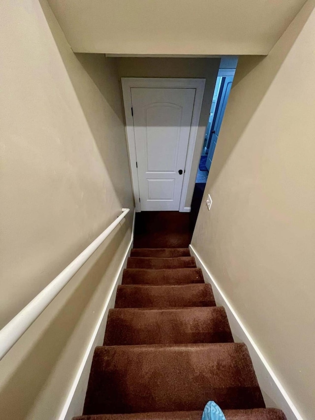 28 Kayla Way, Gorham, ME 04038 - staircase featuring baseboards