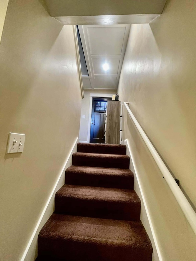 28 Kayla Way, Gorham, ME 04038 - view of staircase