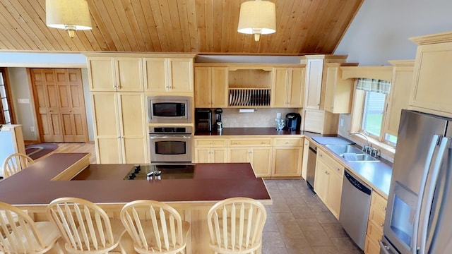 422 Champlain St, Van Buren, ME 04785 - photo 22
