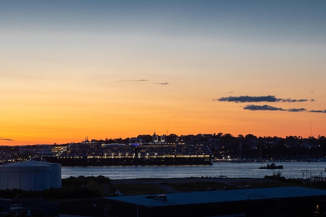 148 Breakwater Dr Unit 808, South Portland, ME 04106 - water view