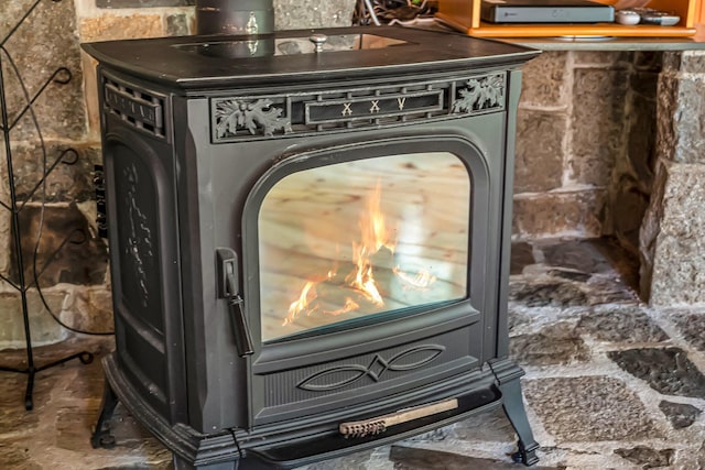 642 Mingo Loop Rd, Rangeley, ME 04970 - detailed view
