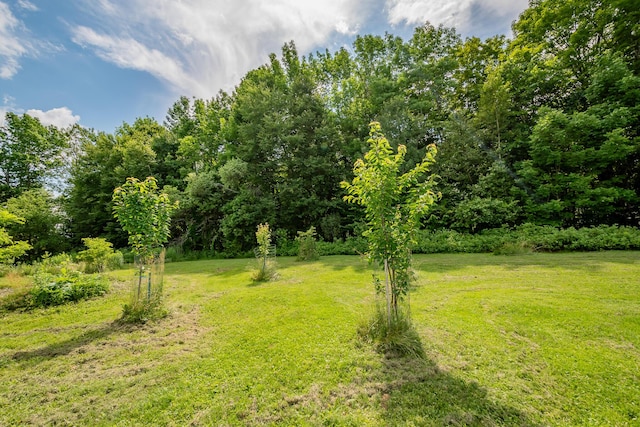 380 Charleston Rd, Dexter, ME 04930