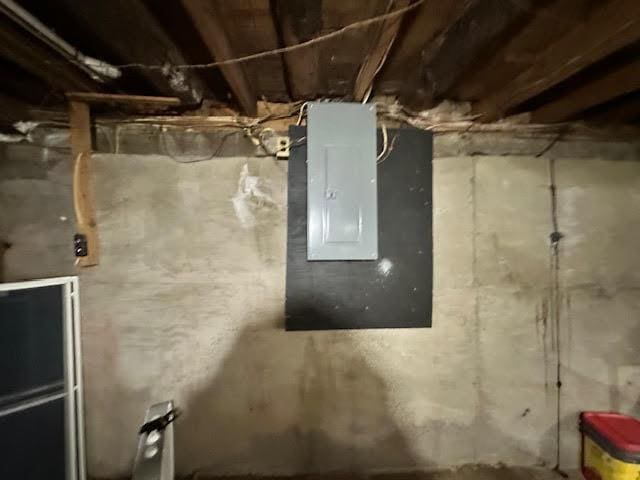 1039 Belfast Rd, Knox, ME 04986 - utilities featuring electric panel