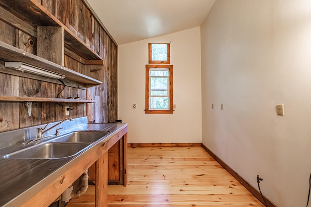 21 Weatherstone Dr, Westport Island, ME 04578