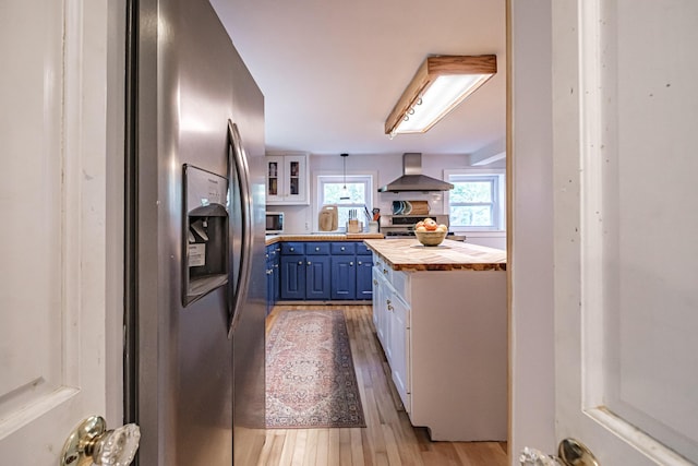21 Weatherstone Dr, Westport Island, ME 04578