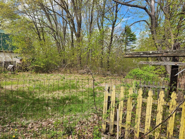 90 Elm St, Mechanic Falls, ME 04256 - photo 14