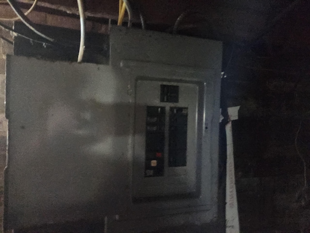 90 Elm St, Mechanic Falls, ME 04256 - photo 53