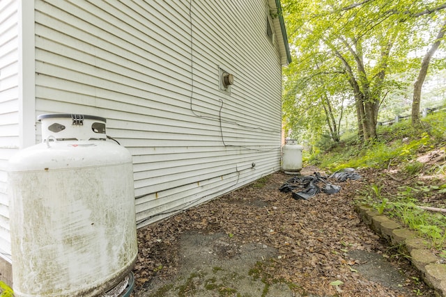 20 Elmwood Ave, Westbrook, ME 04092 - view of home's exterior