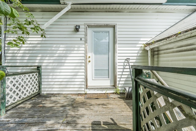 20 Elmwood Ave, Westbrook, ME 04092 - entrance to property featuring a deck
