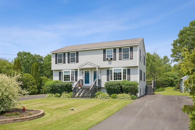 19 Straw Rd, Gorham, ME 04038 - colonial inspired home with a front yard