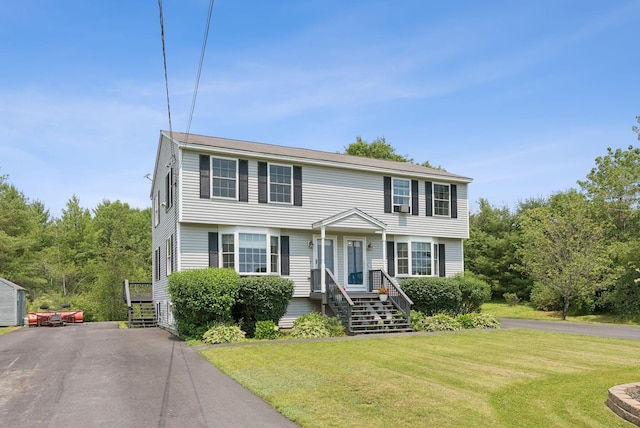19 Straw Rd, Gorham, ME 04038 - colonial inspired home with a front yard and asphalt driveway