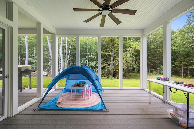 27 Meadow View Dr, Readfield, ME 04355 - unfurnished sunroom with a ceiling fan