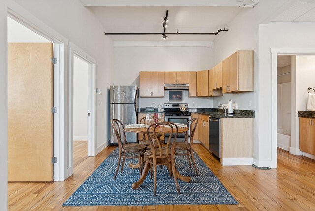 2 Main St Unit 18-422, Biddeford, ME 04005 - photo 2