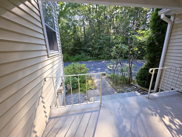 100 Woods Rd, Falmouth, ME 04105 - photo 11