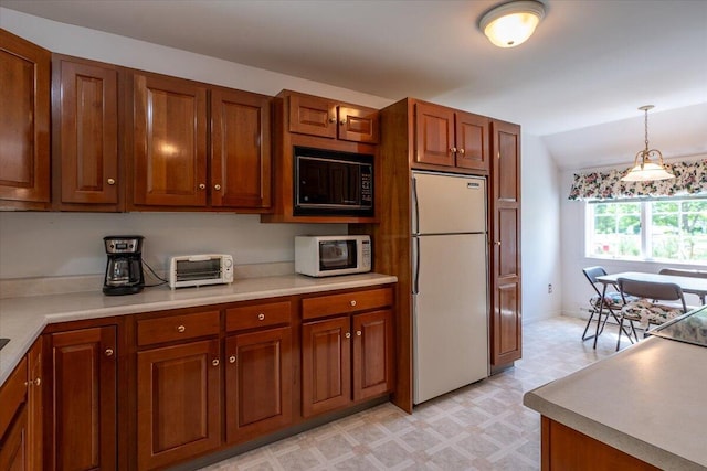 25 Schooner Dr, Rockland, ME 04841 - photo 11