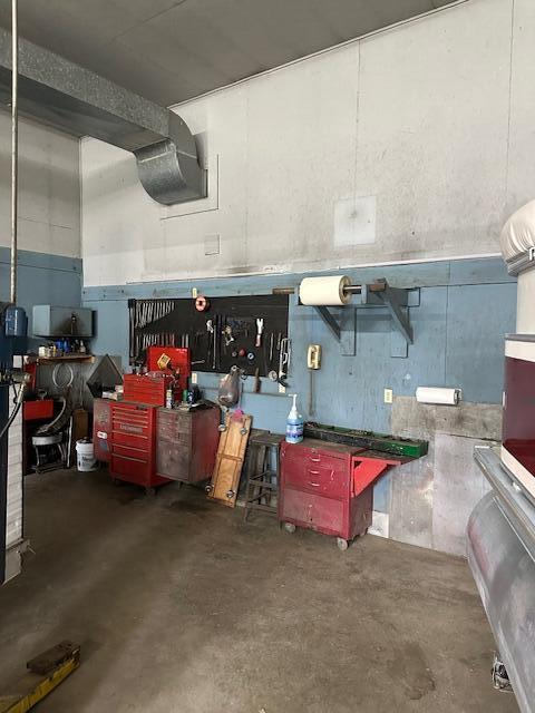 2232 Carmel Rd N, Newburgh, ME 04444