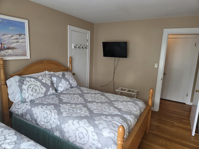 125 Connecticut Ave, Millinocket, ME 04462 - bedroom with wood finished floors