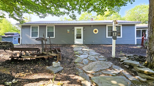 17 Ginger Ln, Farmingdale, ME 04344 - photo 2