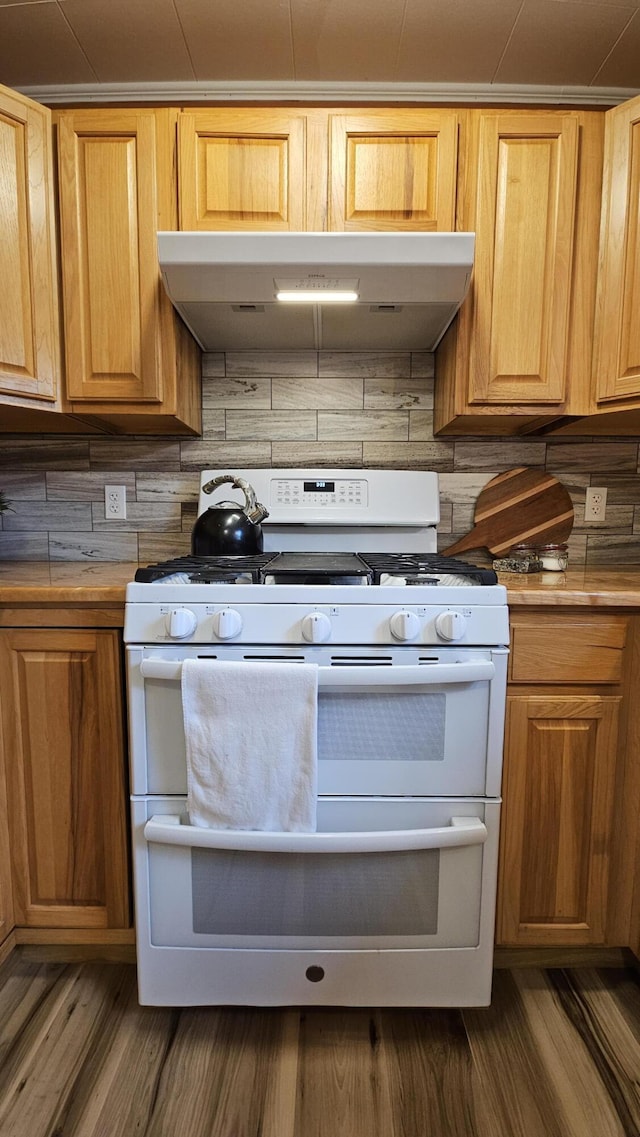 17 Ginger Ln, Farmingdale, ME 04344 - photo 10