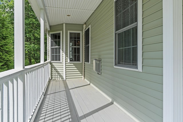 17 Tuttle Ln, Wells, ME 04090 - view of wooden terrace