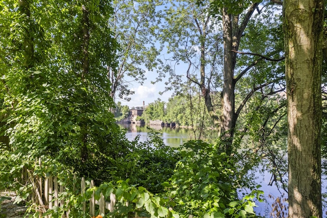 68 Newbury St, Auburn, ME 04210 - water view