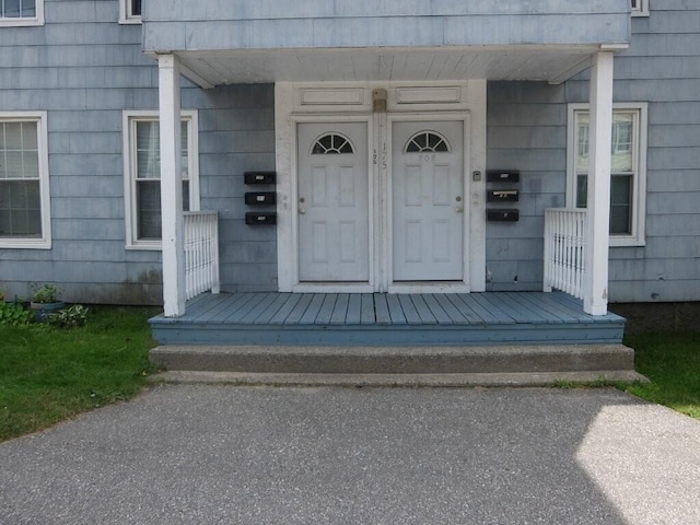 175 Alfred St, Biddeford, ME 04005 - entrance to property