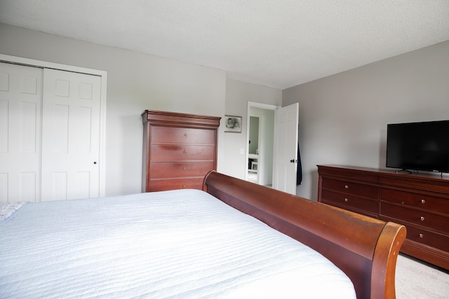 48 Clover Ln, Brewer, ME 04412 - bedroom featuring a closet