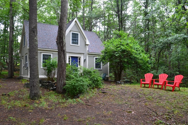 17 Summit St, Ogunquit, ME 03907 - view of front facade featuring a shingled roof