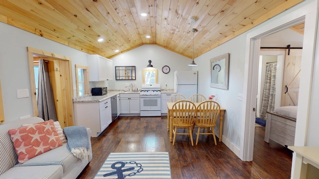 2 Blueberry Ln, Southwest Harbor, ME 04679 - photo 7