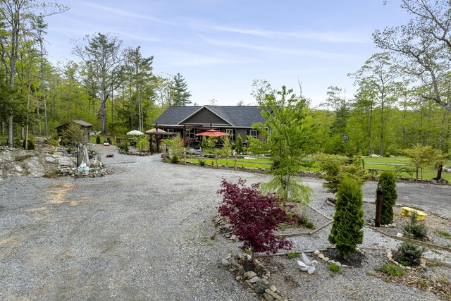 85 Lions Ridge Rd, Alna, ME 04535 - view of front facade with driveway