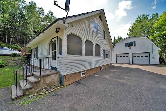 72 Albert Ln, Ludlow, ME 04730 - photo 3