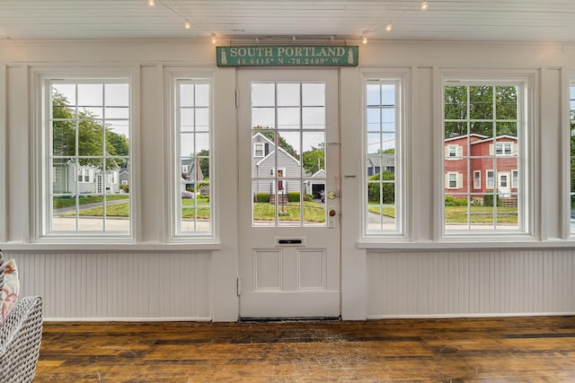 46 Haven Rd, South Portland, ME 04106 - entryway featuring rail lighting, crown molding, and hardwood / wood-style flooring