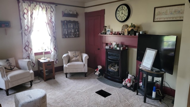 12 High St, Calais, ME 04619 - sitting room with carpet