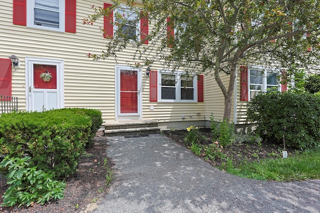 39 Powder Mill Dr Unit 39, Kennebunk, ME 04043 - photo 1