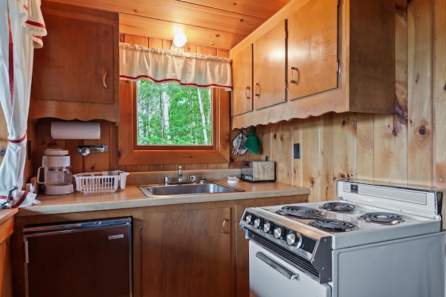 2016 Main St, Rangeley, ME 04970 - photo 15