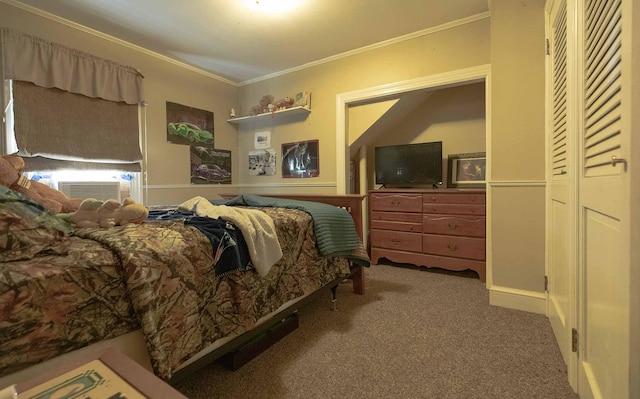 32 Williams Rd, Chelsea, ME 04330 - carpeted bedroom with crown molding and cooling unit