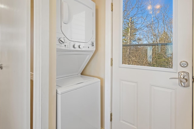74 Spindle Rd, Ellsworth, ME 04605 - laundry room featuring stacked washer / dryer