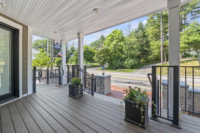 298 York St Unit 8, York, ME 03909 - photo 3