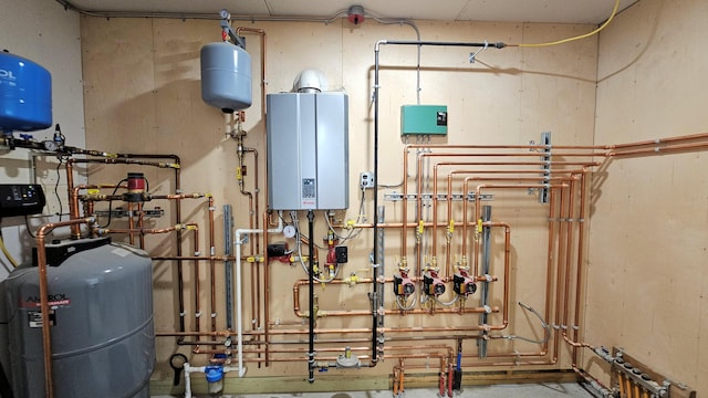 62 Cobb Rd, Stetson, ME 04488 - utilities featuring water heater