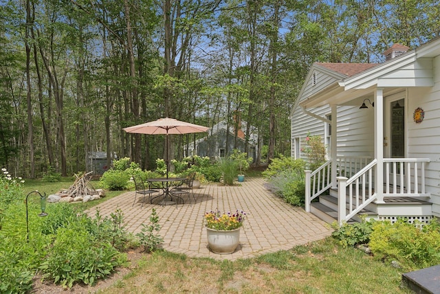 6 Beechwood Ln, Falmouth, ME 04105 - view of yard featuring a patio