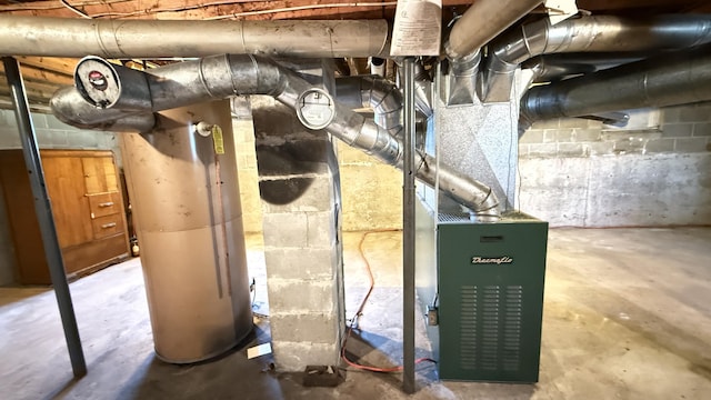 269 County Rd, Lubec, ME 04652 - utility room with heating unit