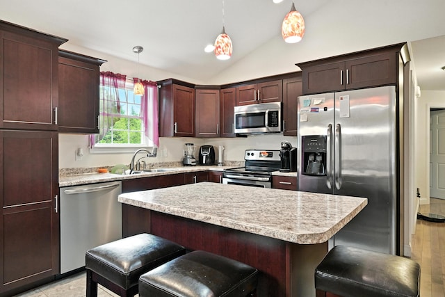 104 Stone Gate Xing, Chelsea, ME 04330