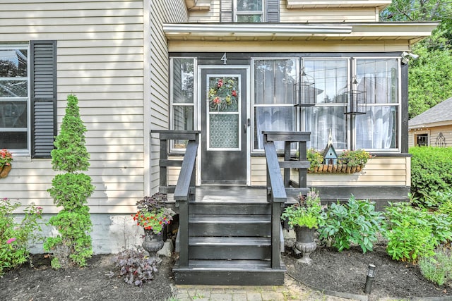 4 Hillcrest St, Waterville, ME 04901 - view of exterior entry