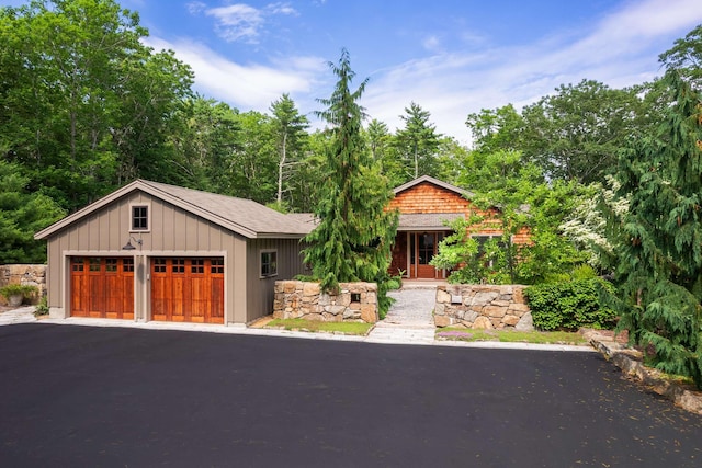 109 Pine Hill Rd, York, ME 03902 - photo 1