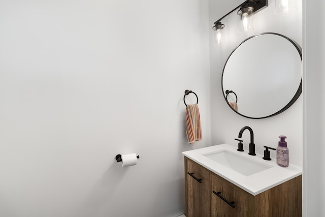 5 Fairview Ave, Auburn, ME 04210 - bathroom featuring vanity