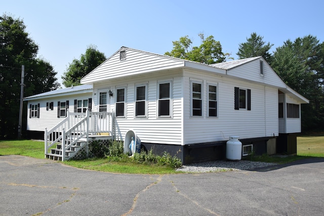 135 Shusta Rd, Madison, ME 04950 - photo 4
