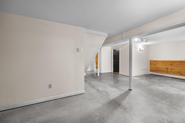 3 Village Dr, Corinth, ME 04427 - photo 53