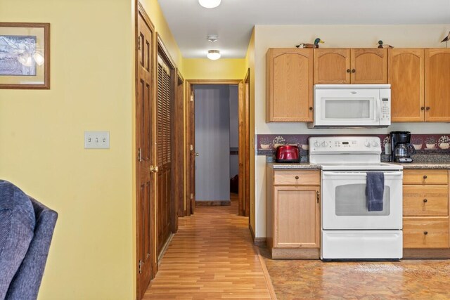 27 Kenney Field Dr, Boothbay Harbor, ME 04538 - photo 19