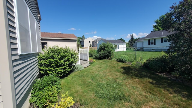 9 Wood St, Bangor, ME 04401 - view of yard featuring a residential view