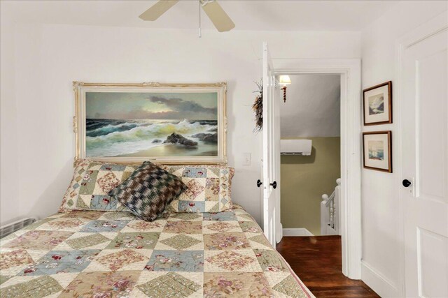 23 Commercial St, Belfast, ME 04915